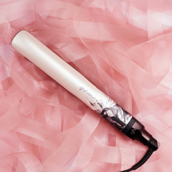 Ghd platinum+ ink on pink styler sale